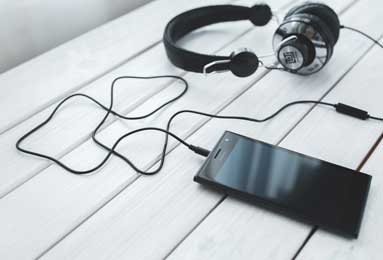 皇马巨星分手！25岁超模女友颜值身材满分，球迷：西甲损失顶级花魁